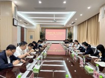 南陽村鎮銀行召開“五四”青年員工座談會